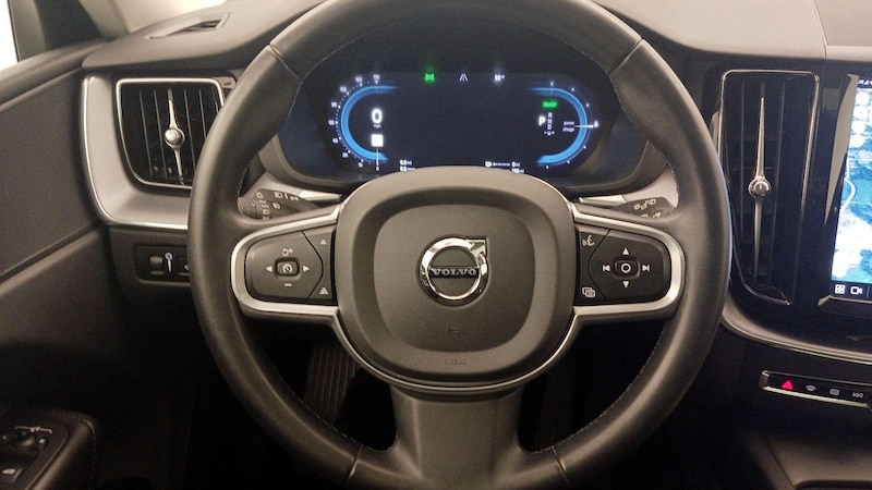 2022 Volvo XC60 Recharge Core 10