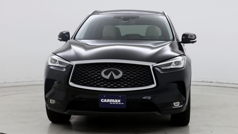 2019 INFINITI QX50 Essential 5