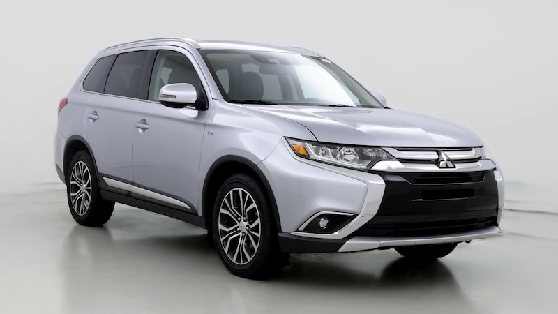 2017 Mitsubishi Outlander GT Hero Image