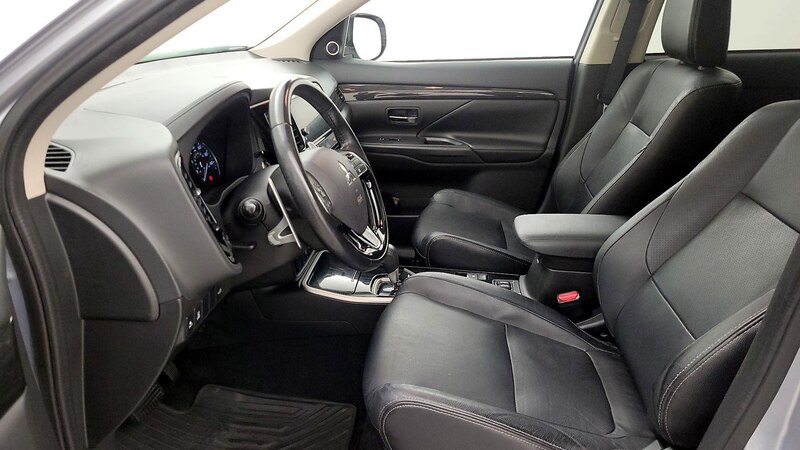 2017 Mitsubishi Outlander GT 11