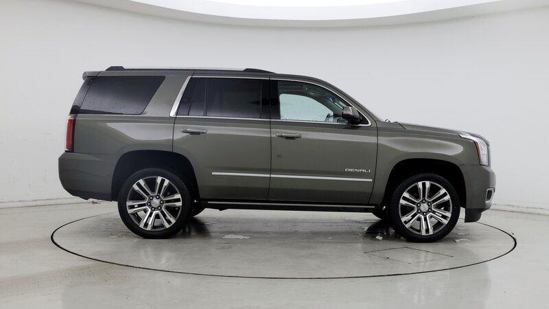 2017 GMC Yukon Denali 7