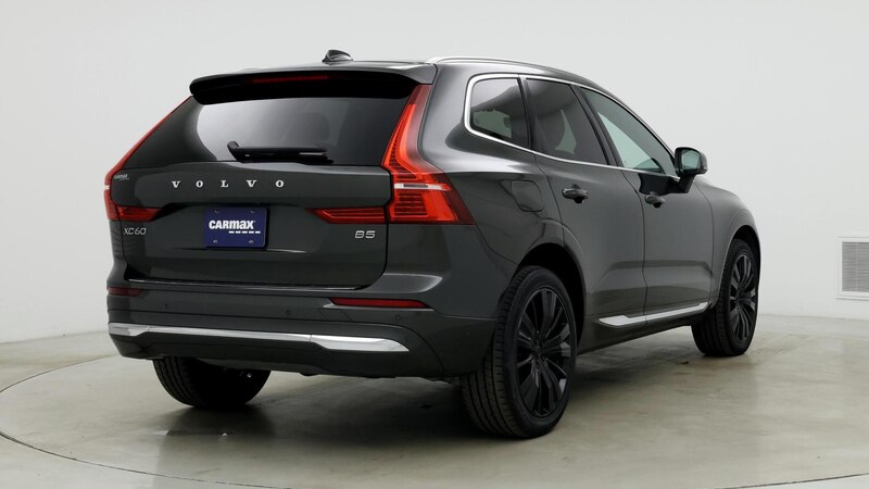 2022 Volvo XC60 B5 Inscription 8