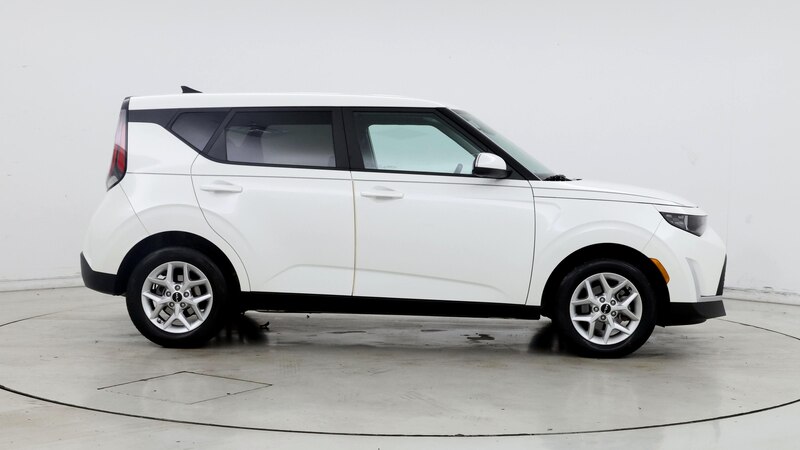 2023 Kia Soul LX 7