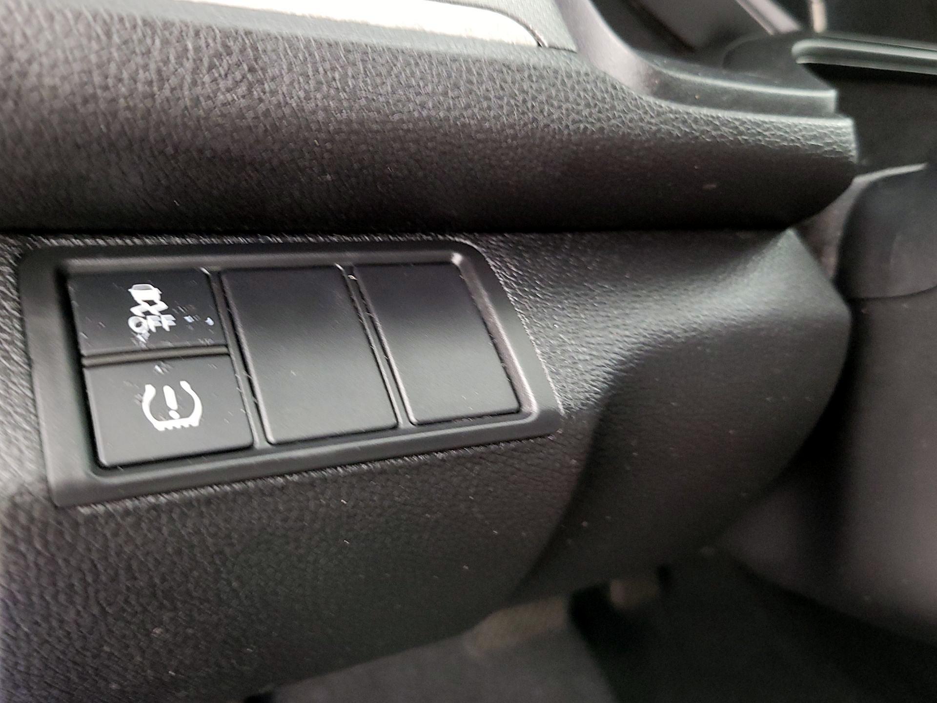 Thumbnail: 2018 Honda Civic - 13