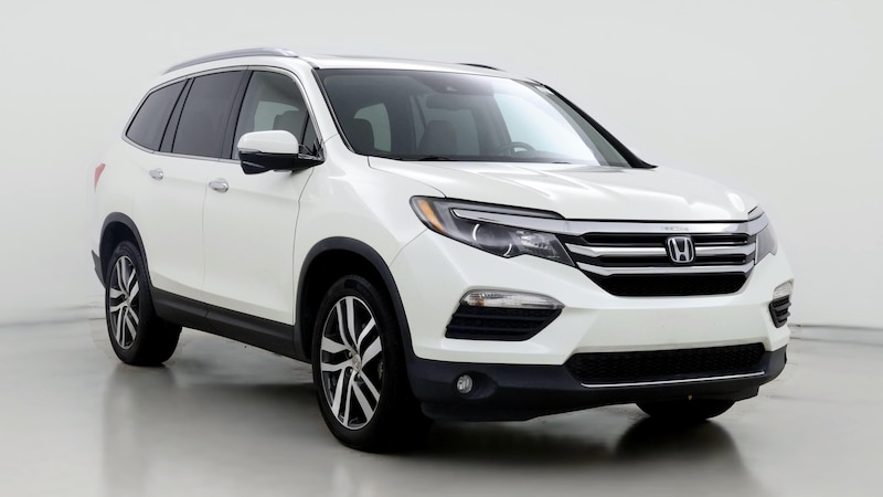 2017 Honda Pilot Touring Hero Image