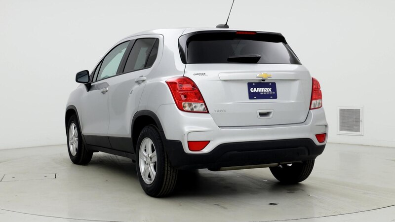 2022 Chevrolet Trax LS 2