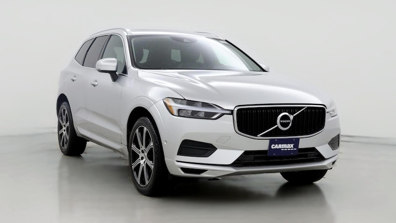 2019 Volvo XC60 T5 Momentum Hero Image