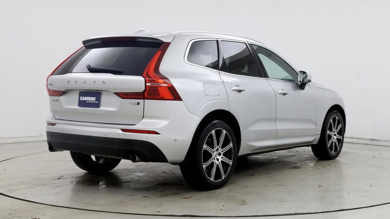 2019 Volvo XC60 T5 Momentum 8