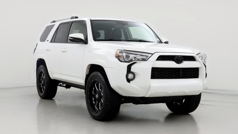 2019 Toyota 4Runner SR5 Hero Image