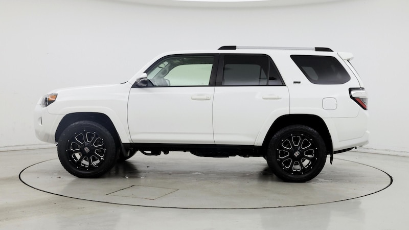 2019 Toyota 4Runner SR5 3