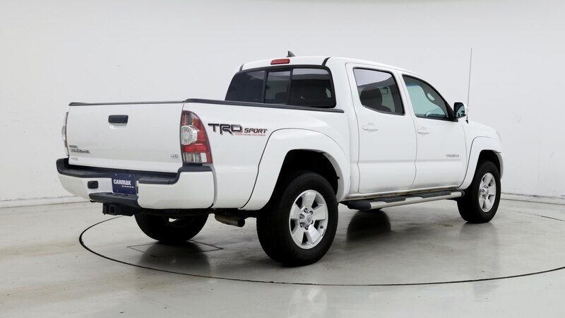 2015 Toyota Tacoma  8