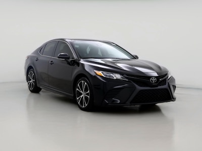 2019 Toyota Camry SE -
                Town Center, GA