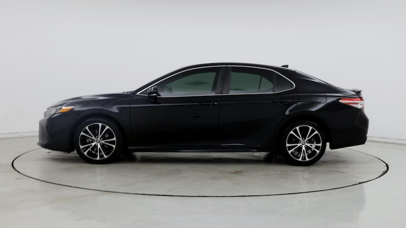 2019 Toyota Camry SE 3