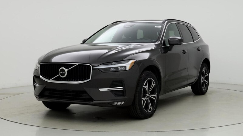 2022 Volvo XC60 B5 Momentum 4