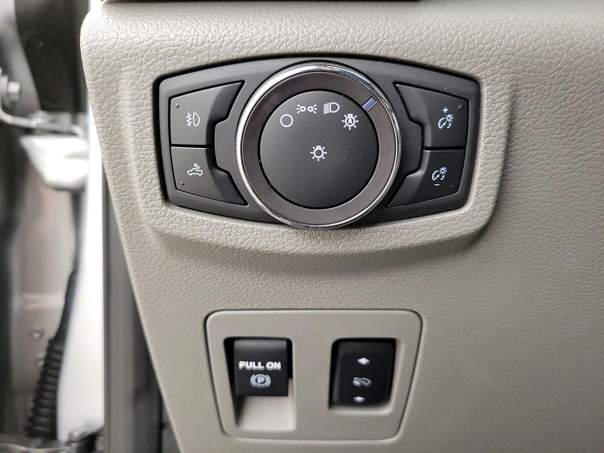 Thumbnail: 2019 Ford F-150 - 13