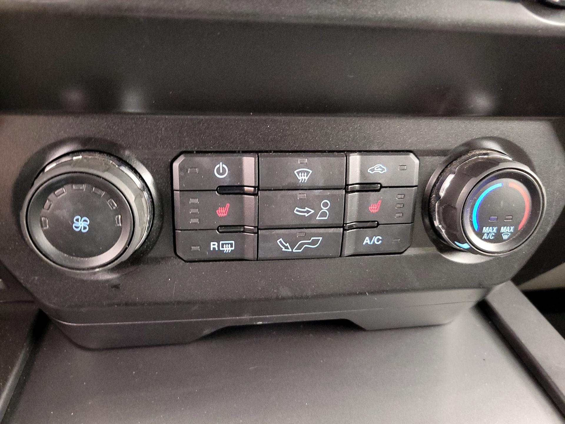 Thumbnail: 2019 Ford F-150 - 17