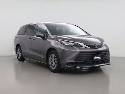 2021 Toyota Sienna LE -
                Raleigh, NC