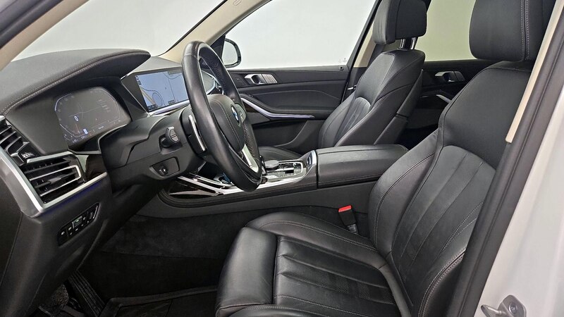2021 BMW X7 xDrive40i 9