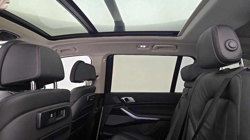 2021 BMW X7 xDrive40i 23