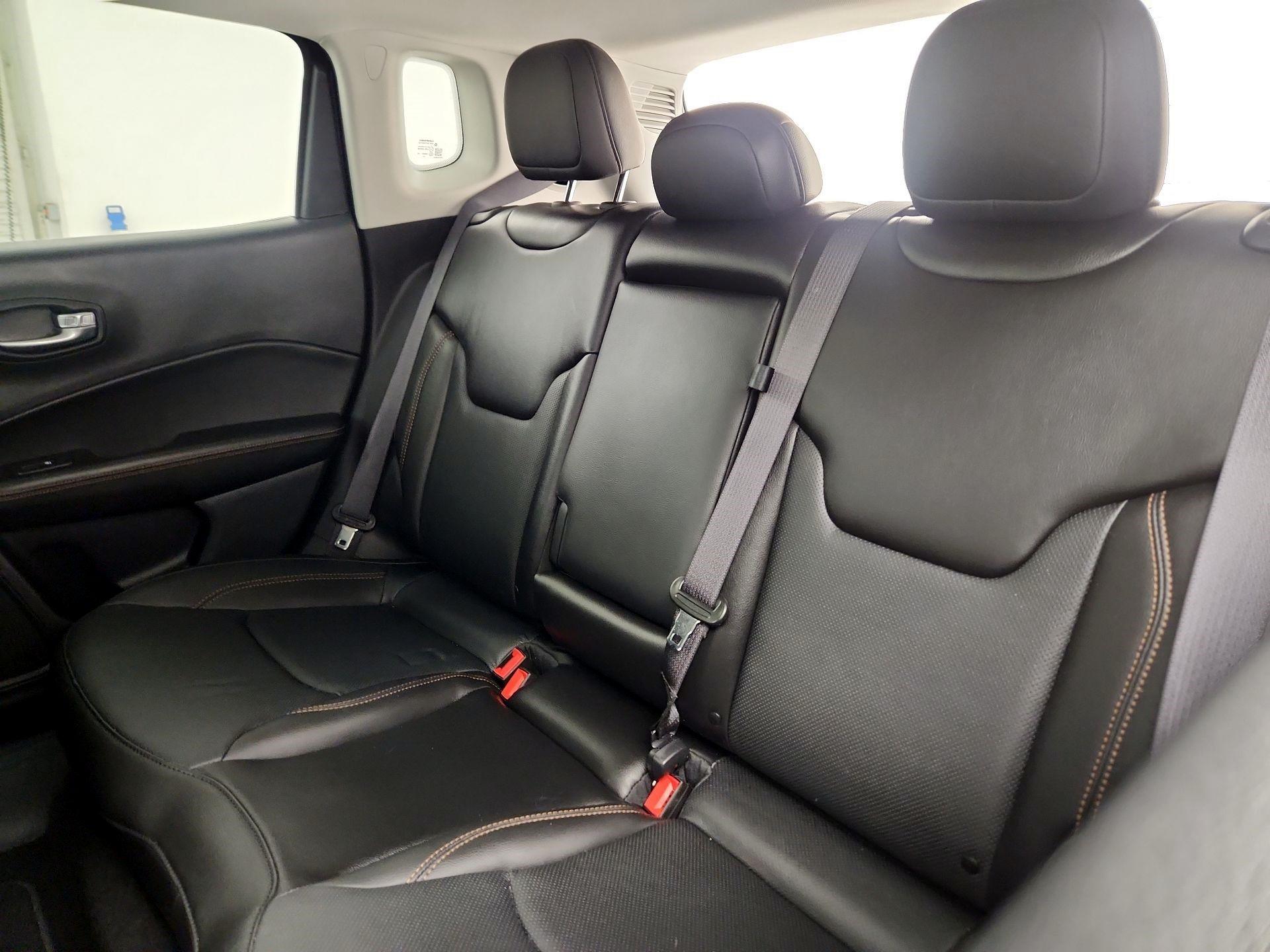 Thumbnail: 2021 Jeep Compass - 19