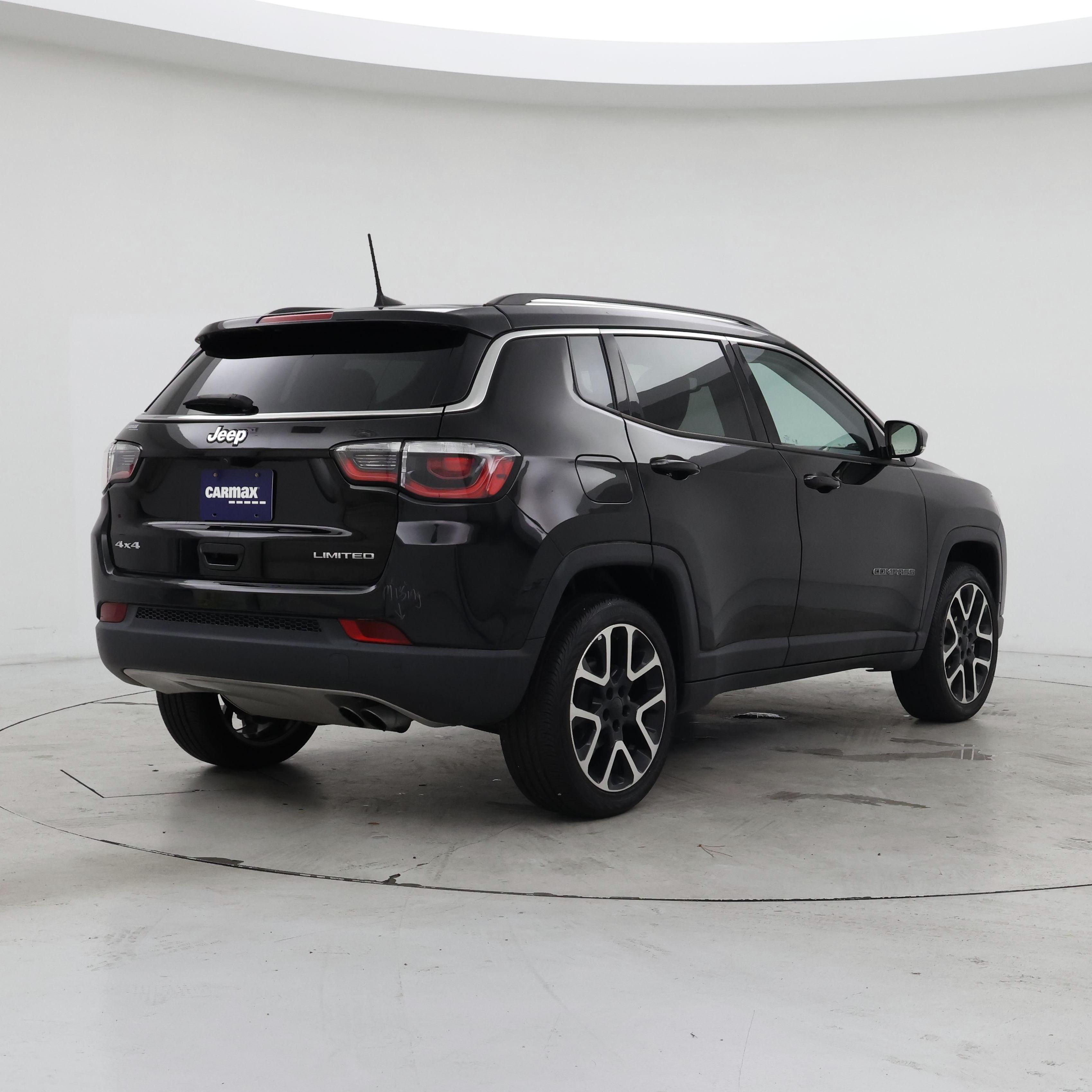 Thumbnail: 2021 Jeep Compass - 8