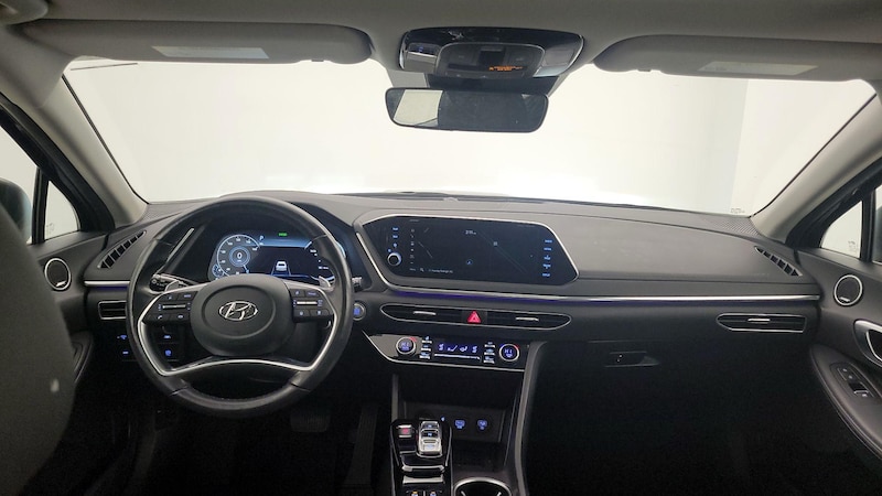 2022 Hyundai Sonata Limited 9