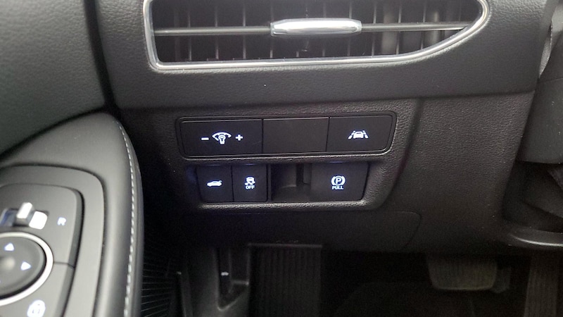2022 Hyundai Sonata Limited 13