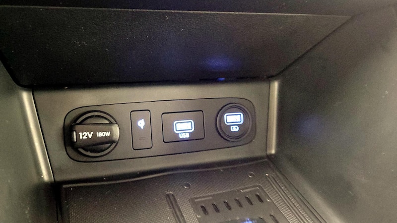 2022 Hyundai Sonata Limited 19