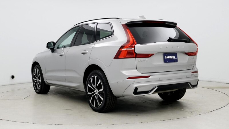 2024 Volvo XC60 B5 Plus 2