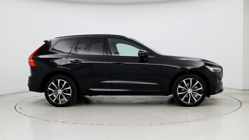 2024 Volvo XC60 B5 Plus 7