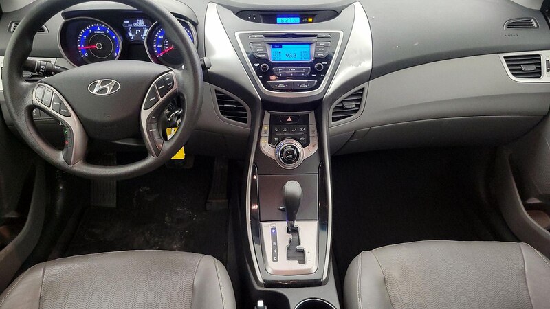 2013 Hyundai Elantra GLS 9