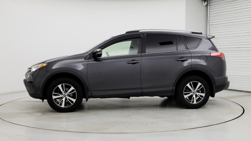 2018 Toyota RAV4 XLE 3