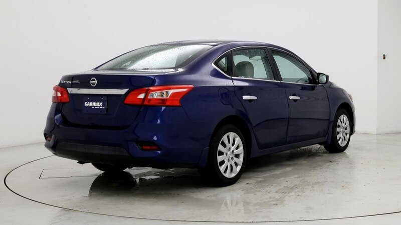 2016 Nissan Sentra S 8