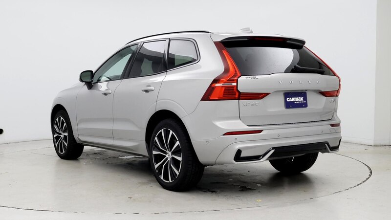 2024 Volvo XC60 B5 Plus 2