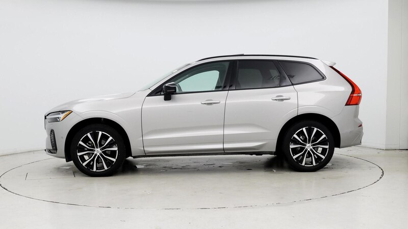 2024 Volvo XC60 B5 Plus 3