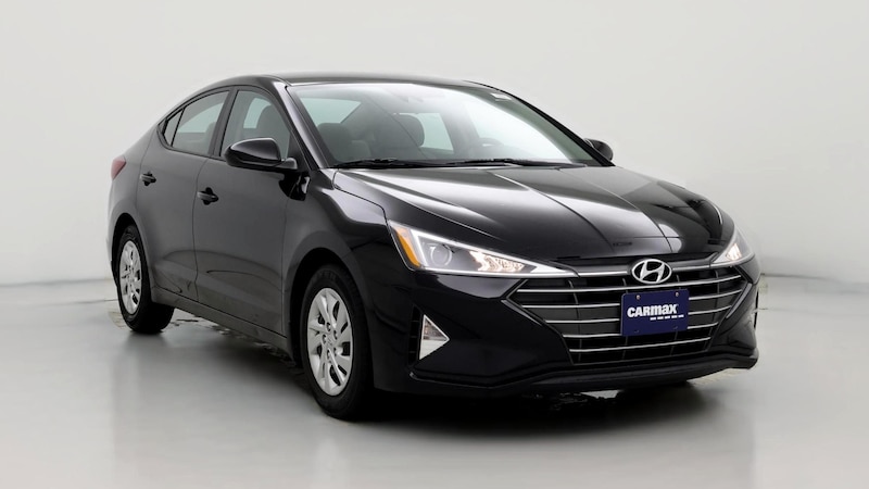 2020 Hyundai Elantra SE Hero Image