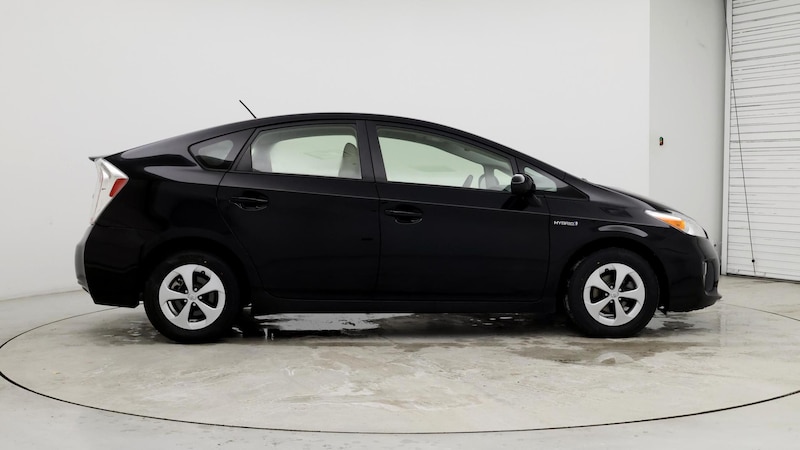 2013 Toyota Prius Two 7