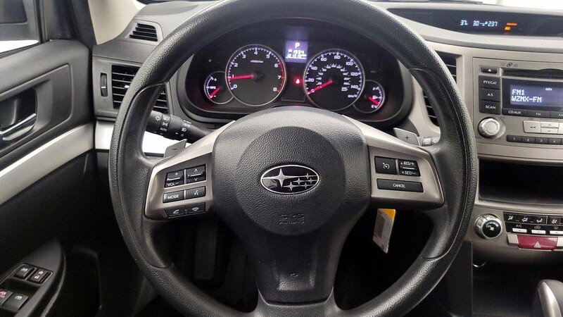 2014 Subaru Outback 2.5i 10