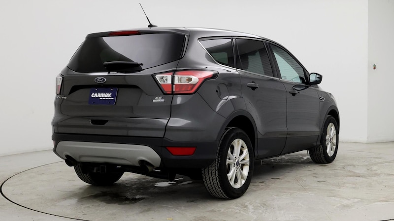 2017 Ford Escape SE 8