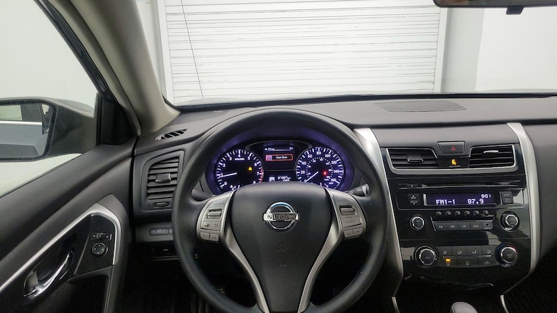 2013 Nissan Altima S 10