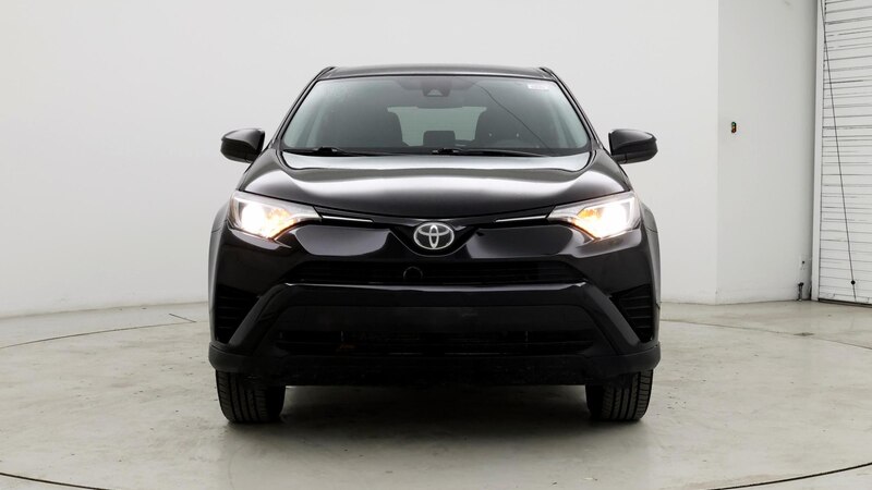 2018 Toyota RAV4 LE 5