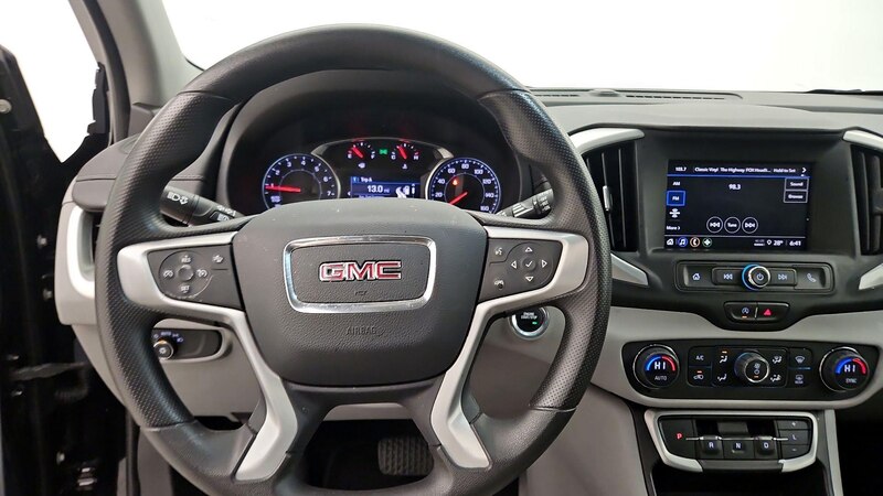 2022 GMC Terrain SLE 10