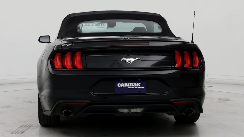2022 Ford Mustang  6
