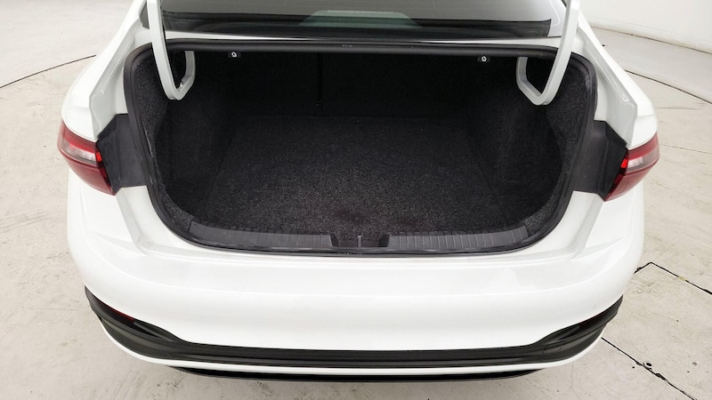 2022 Volkswagen Jetta S 19