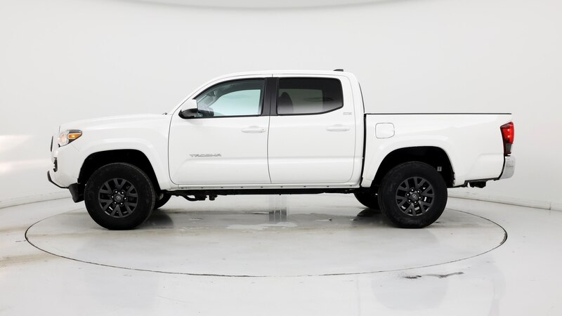 2021 Toyota Tacoma SR5 3