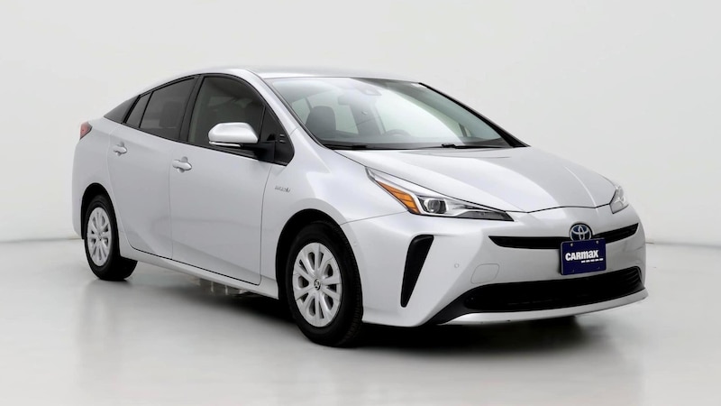 2022 Toyota Prius LE Hero Image