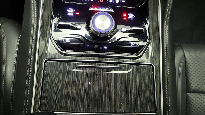 2022 Jeep Wagoneer Series III 18