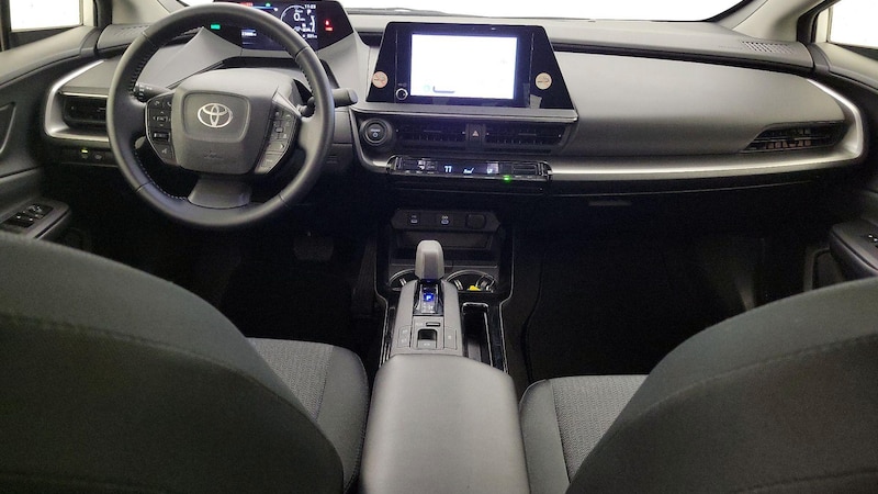 2023 Toyota Prius LE 9