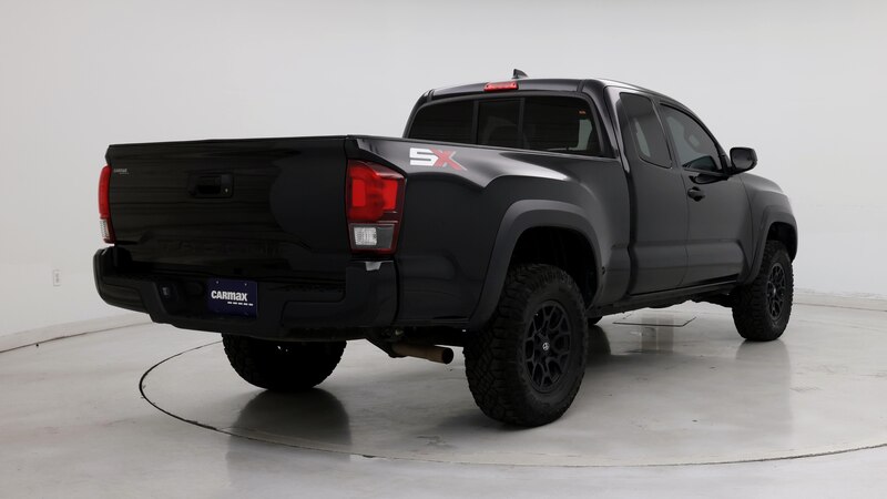 2022 Toyota Tacoma SR 8