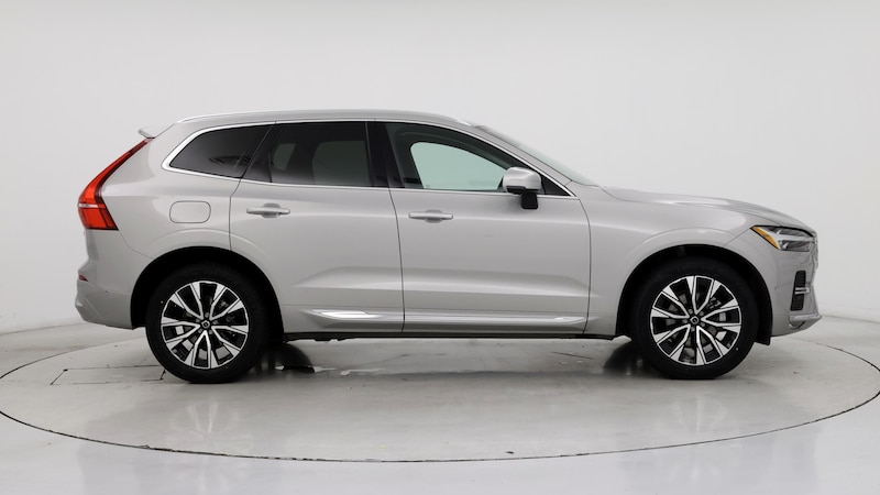 2023 Volvo XC60 B5 Plus 7